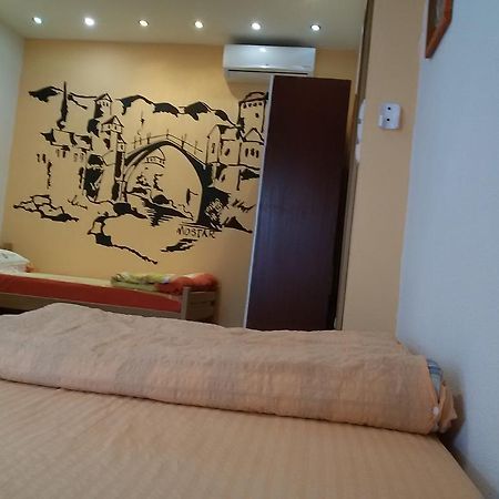 Guest House Mirza Мостар Экстерьер фото