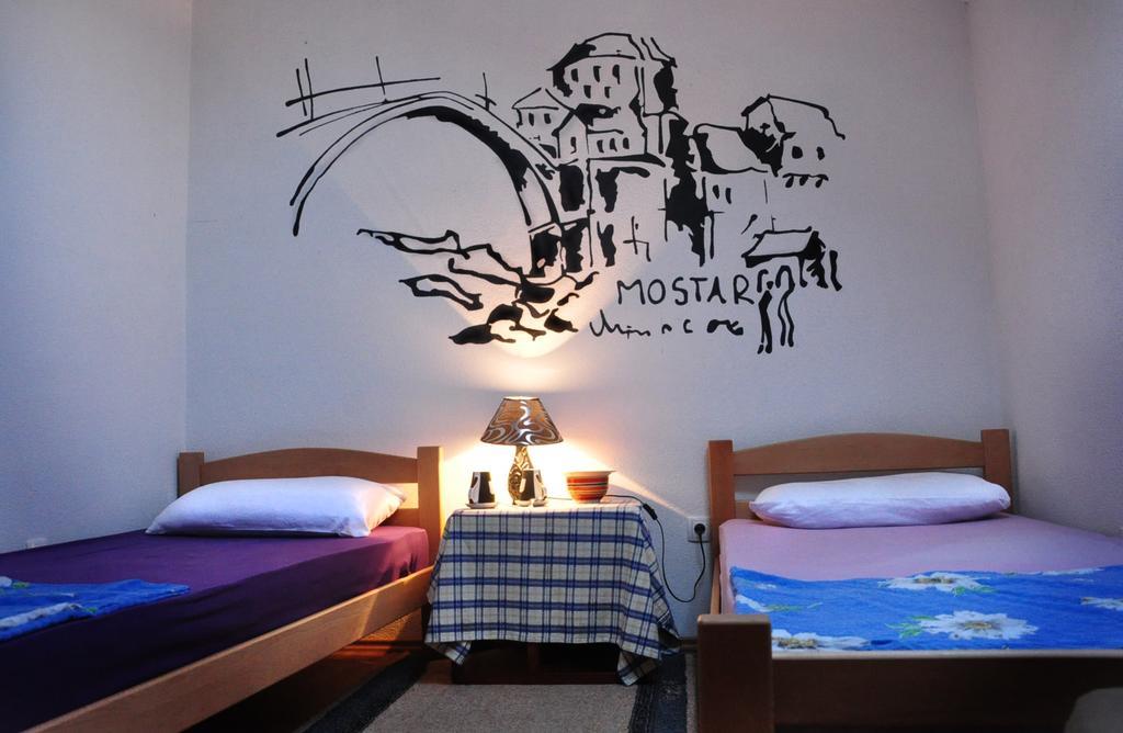 Guest House Mirza Мостар Экстерьер фото