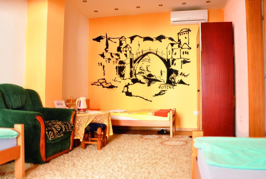 Guest House Mirza Мостар Экстерьер фото