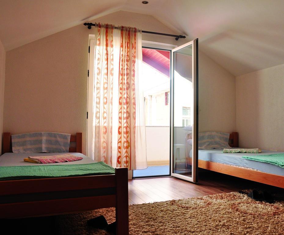 Guest House Mirza Мостар Экстерьер фото